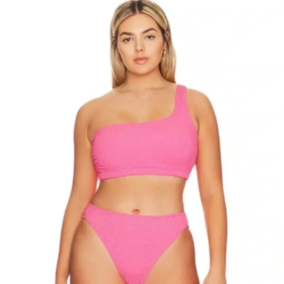 Good American Other - NWT Good American Bright Pink Always Fits Hot Shoulder Top, Size XXS-XS